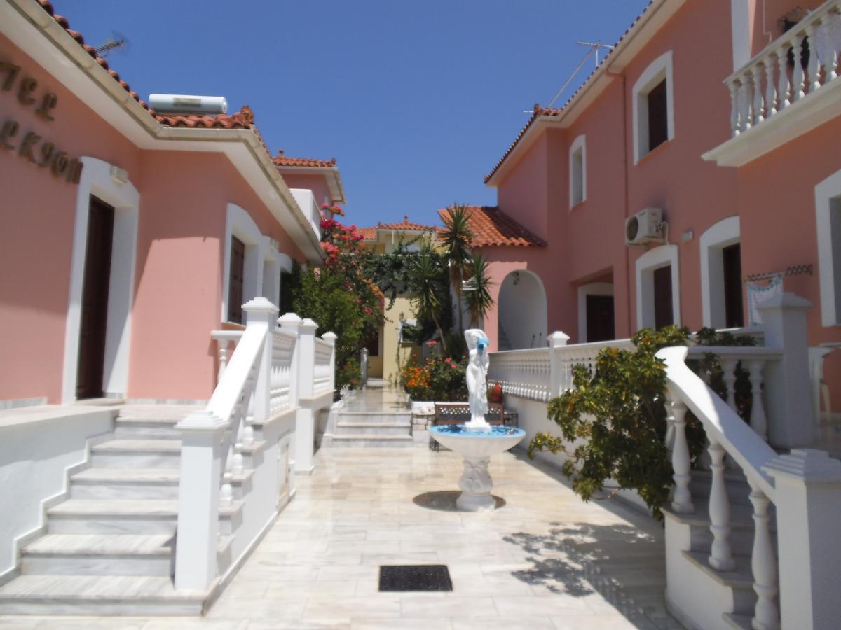 Alkyon Hotel Kokkari Exterior foto